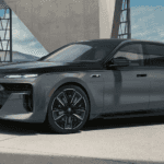 2025 BMW i7 M70