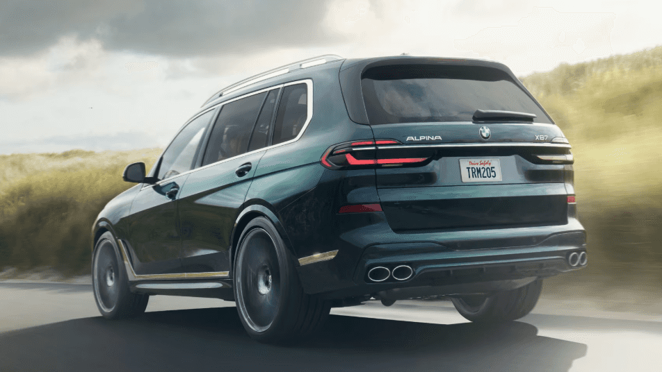 2026 BMW ALPINA XB7