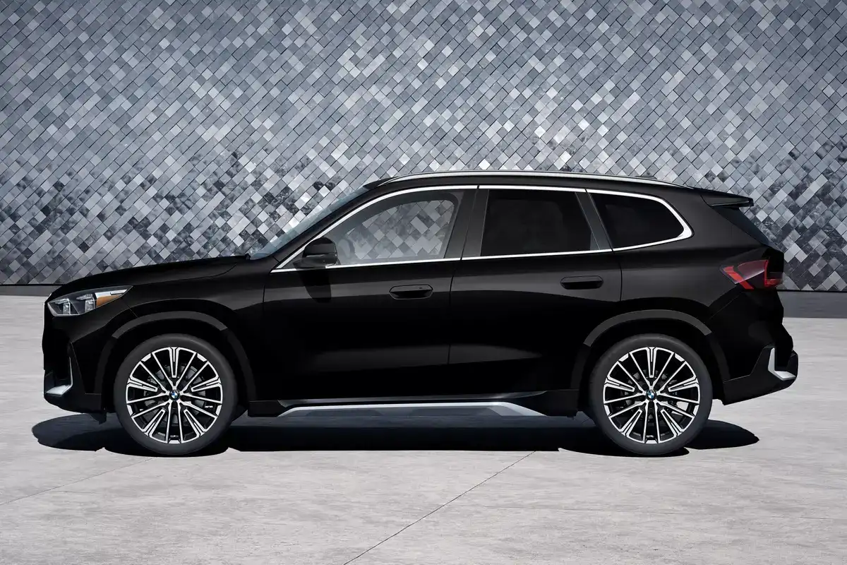 2026-BMW-X1