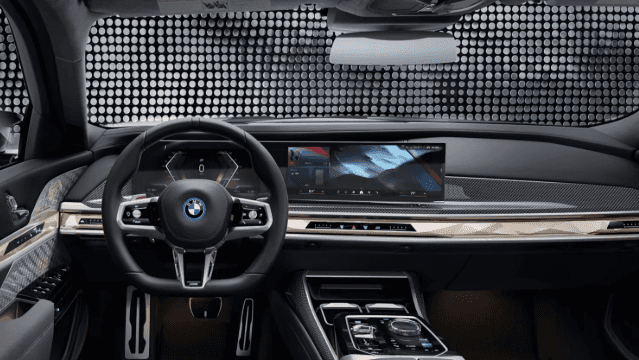 2026 BMW i7 M70 Interior