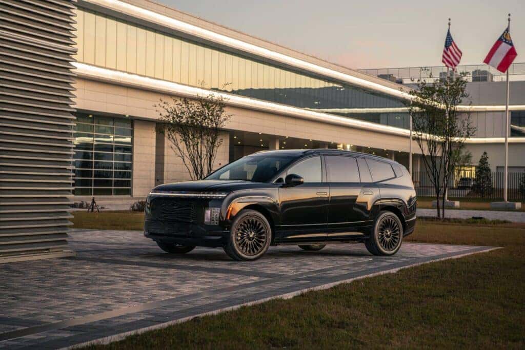 "2027 IONIQ 9 Calligraphy Black Ink