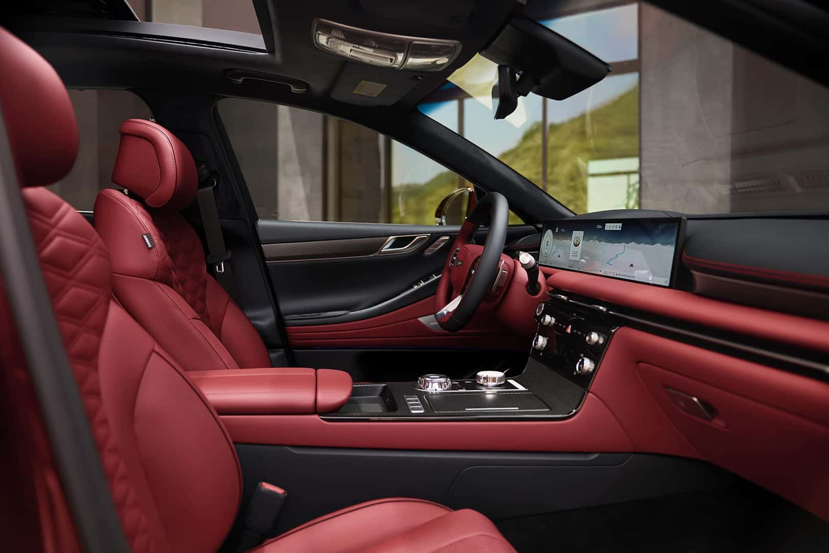 2025 Genesis G80 interior dash and infotainment system