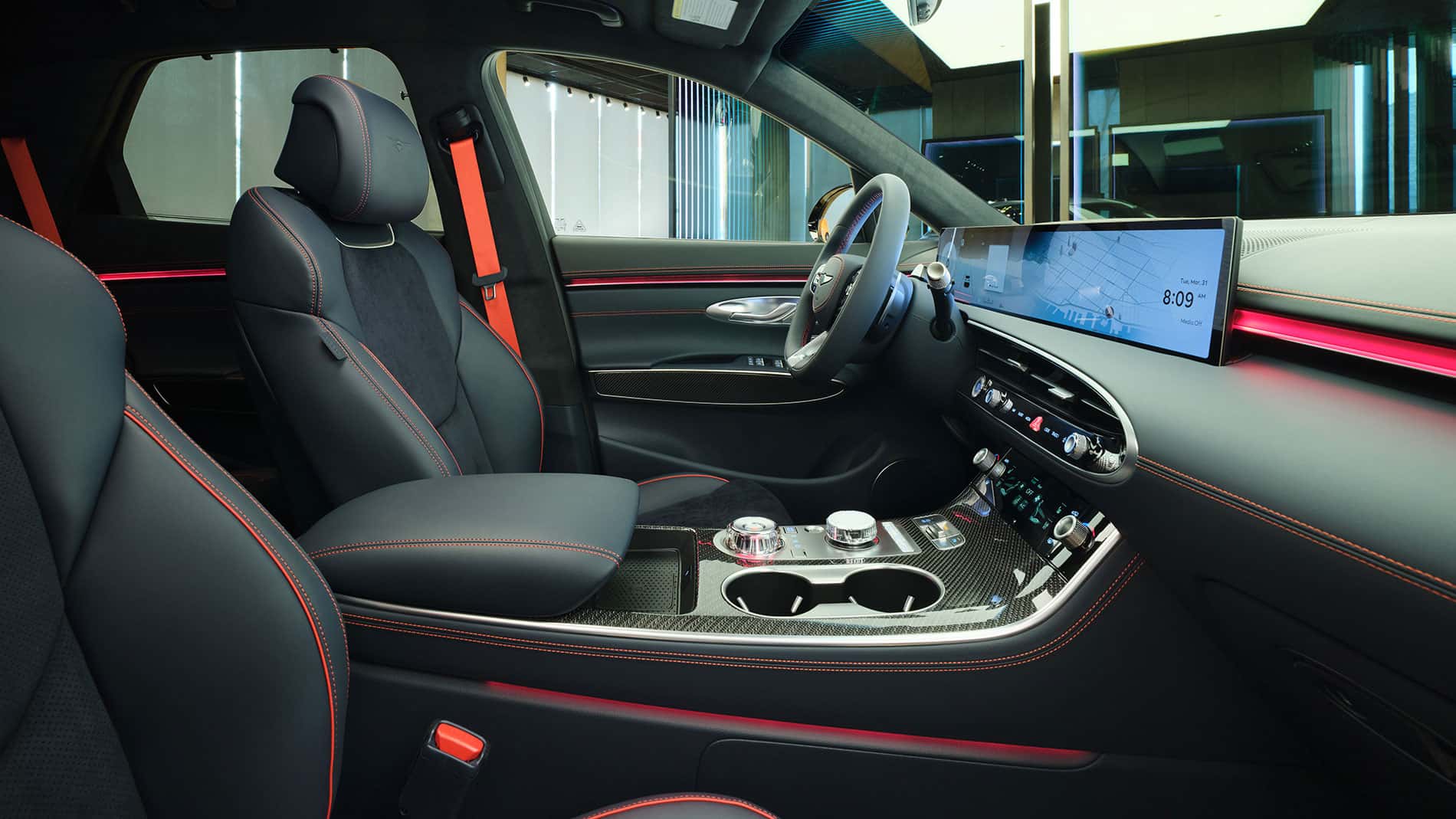 Genesis_GV70_Prestige_Graphite_