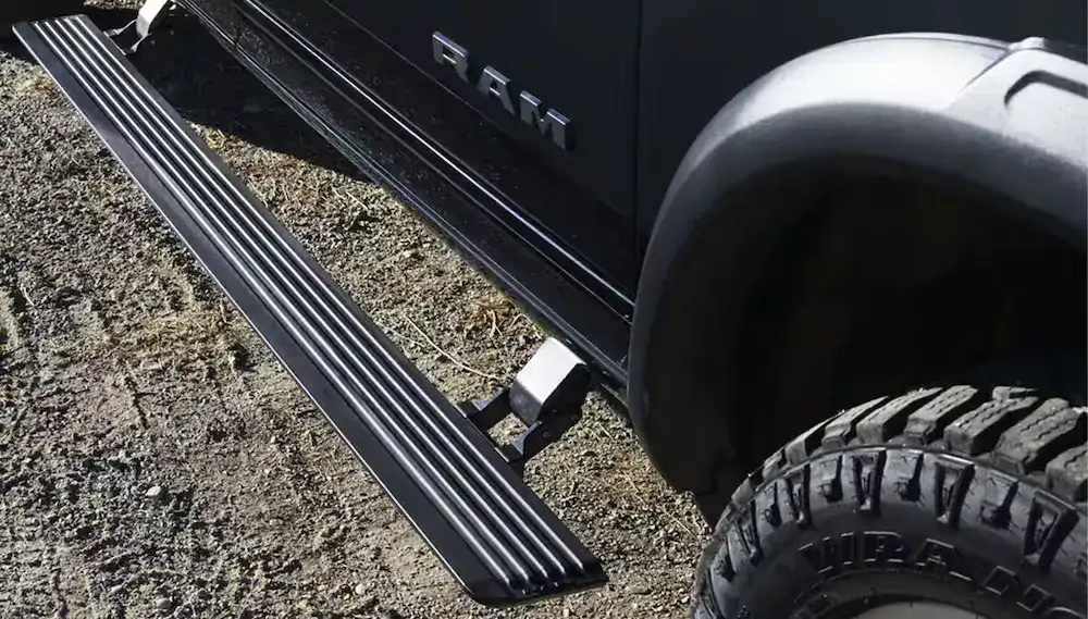 2027 RAM 2500 side step