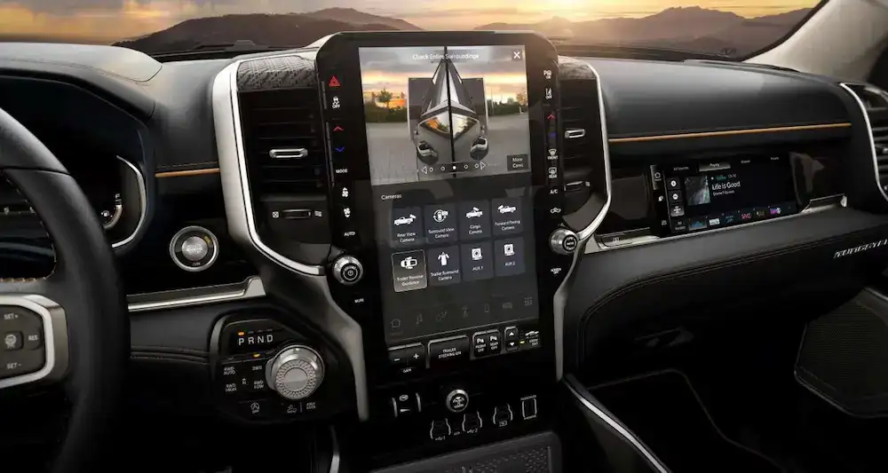 2027 Ram 1500 display