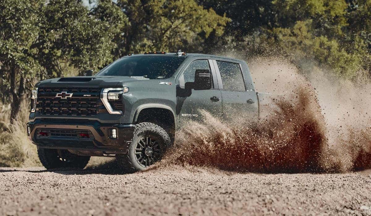 2026 Chevy Silverado HD Powertrain Image