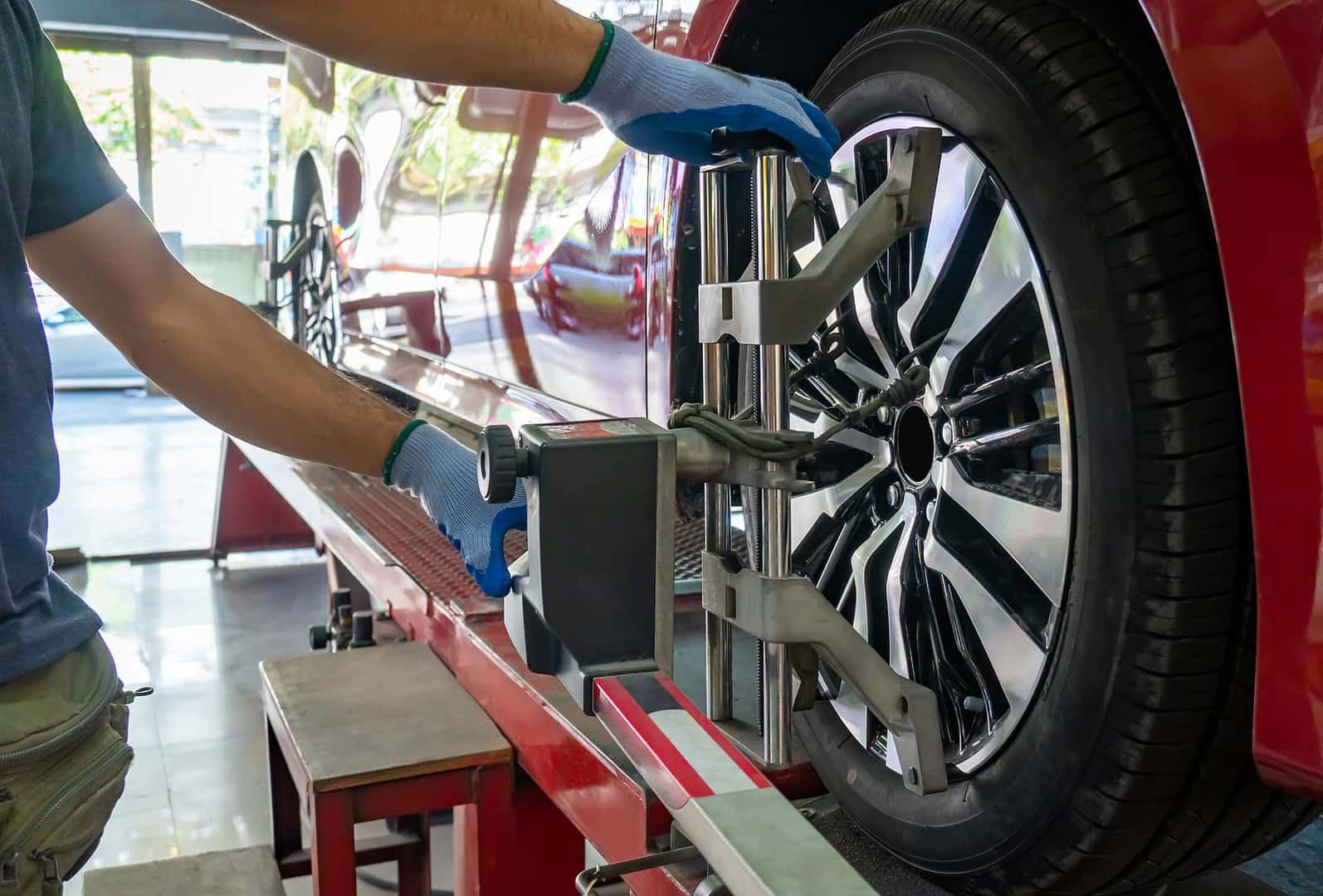 Importance of Tire Alignment Roswell, GA Honda Carland