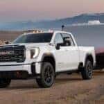2025GMCSierra3500HD-exterior-01
