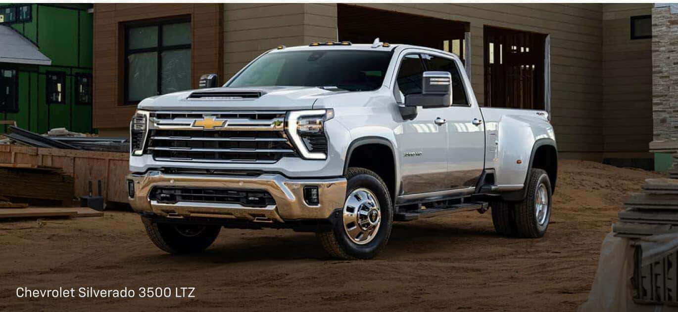 Medium-Duty Truck vs. Heavy-Duty Pickup #2