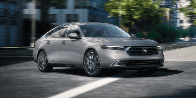 Honda Accord vs Toyota Camry