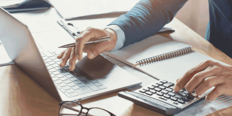 Auto Service And Financial Expertise