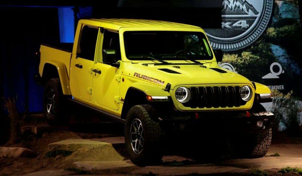 Jeep Gladiator 4x4 debuts at the 2023 Detroit auto show Vision