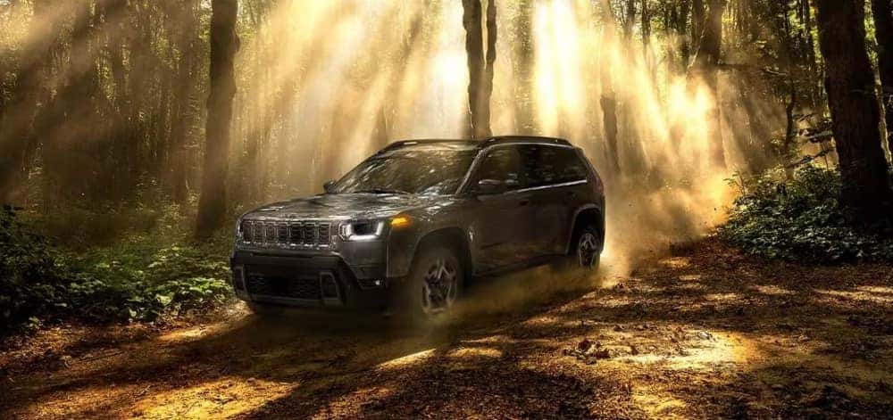 Diamond Black Jeep Cherokee 2026