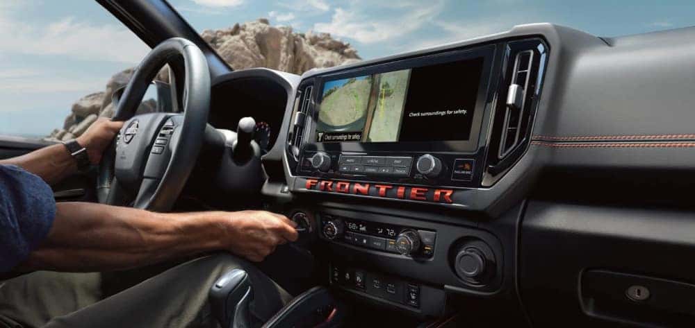 Interior Nissan Frontier 2026