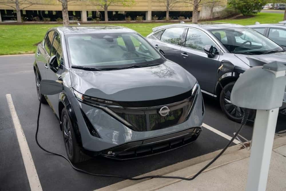 Nissan Leaf charging