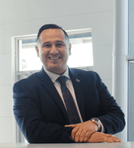 Paul Gomez<br><h5>Habla Español</h5>