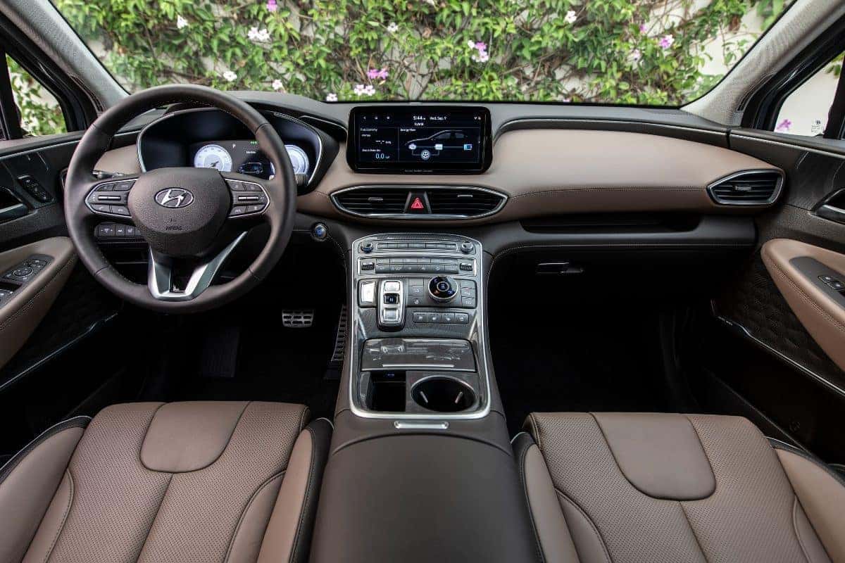 2023 Hyundai Santa Fe interior
