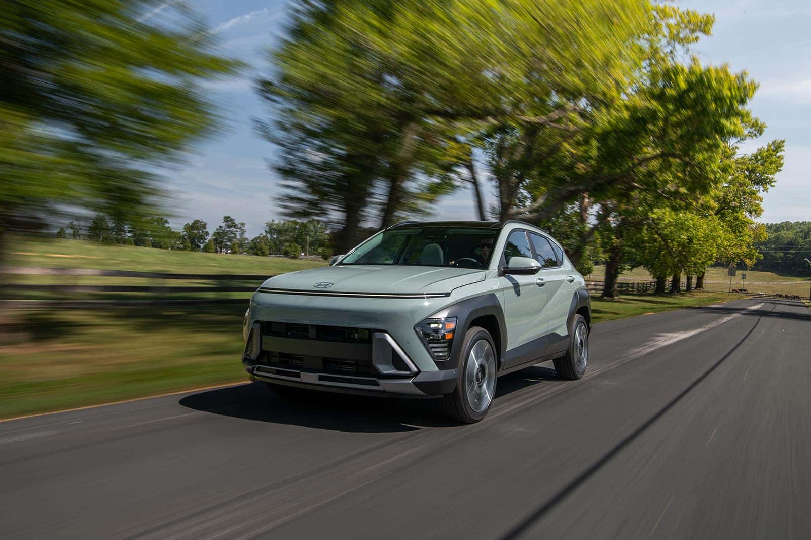 2025 Hyundai Kona Electric exterior gray SUV