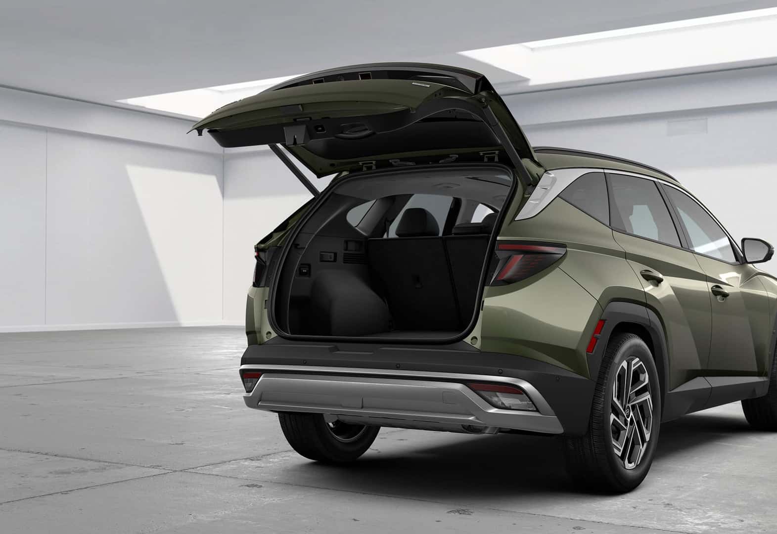 2025_Tucson_LTD_AWD_RockwoodGreen_trunk